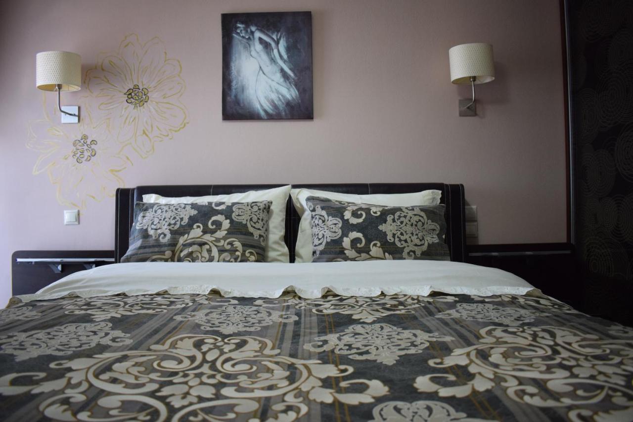 Five Stars In Trikala Apartment Bagian luar foto
