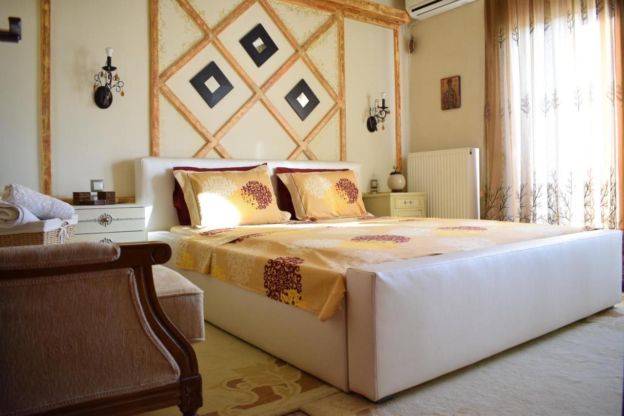 Five Stars In Trikala Apartment Bagian luar foto